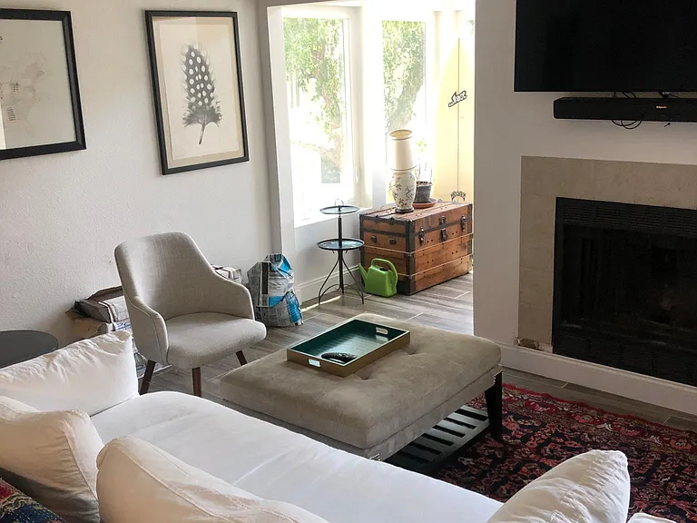 271 Alexandra Dr #8 — Photo 10