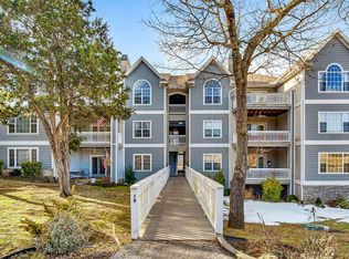 310 Woodland Dr #2D, Branson, MO 65616
