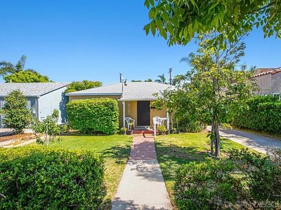 1923-25 Thomas Ave, San Diego, CA, 92109