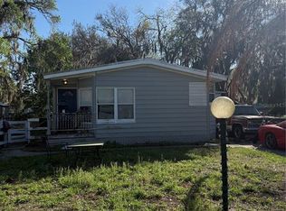 8602 Treasure Island Rd, Leesburg, FL 34788