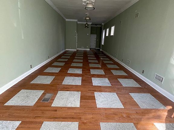 4th image of 934 E Moyamensing Ave Floor 1