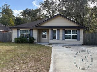 721 Lee Rd, Hinesville, GA 31313