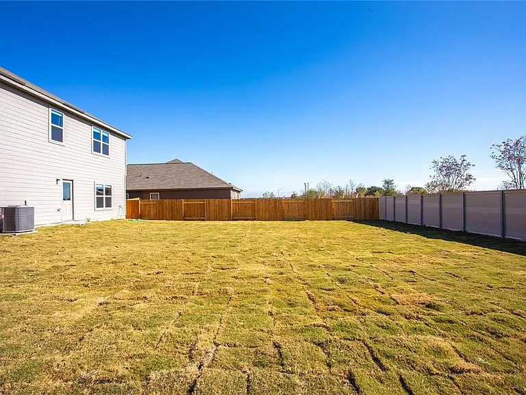 14201 Prairie Sod Ln — Photo 30