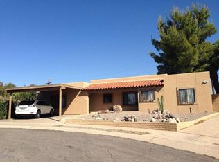 8801 E Edgemont Pl, Tucson, AZ 85710