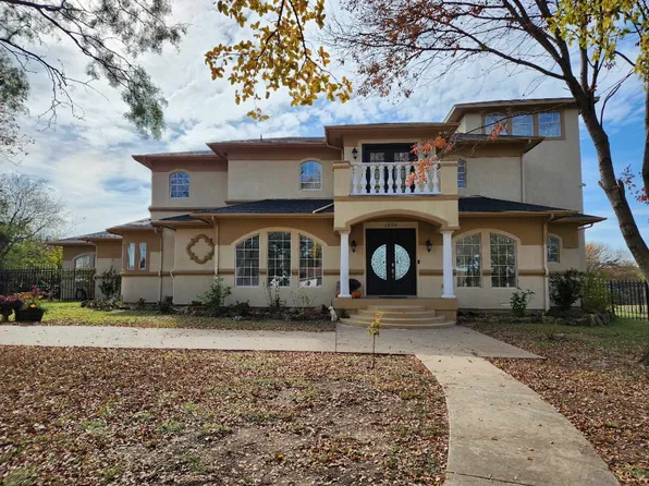 2806 Sonterra Dr, Cedar Hill, TX 75104