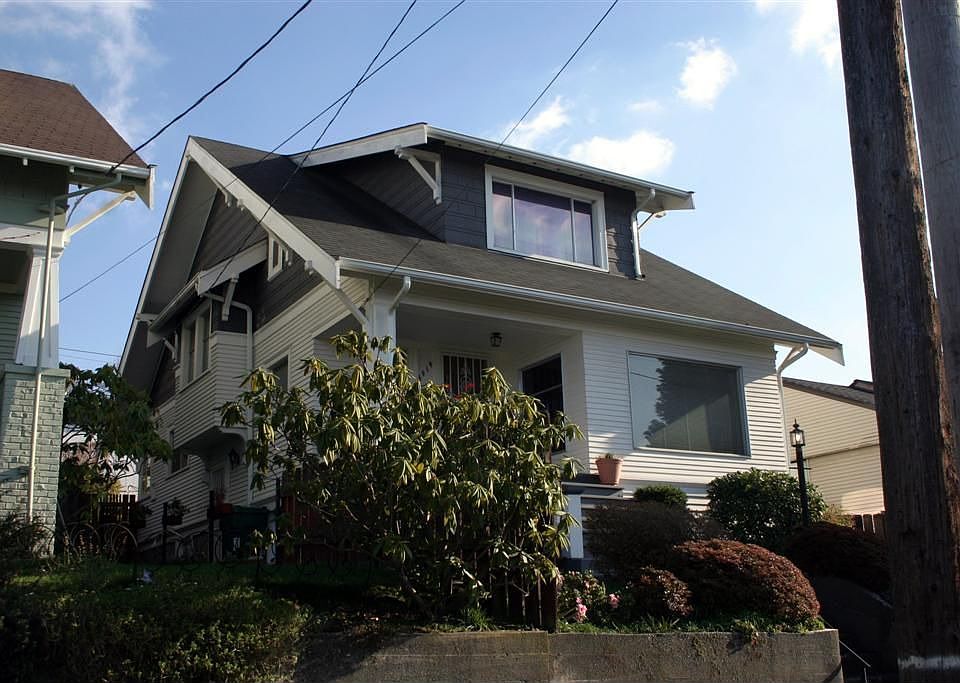 2nd image of 4414 Baker Ave NW