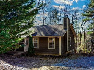 100 Squirrel Ln, Sapphire, NC 28774