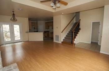 5th image of 113 Elm Hill Ct