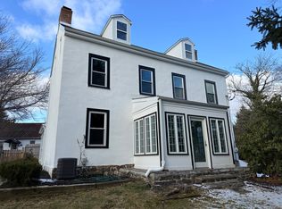 631 Penns Park Rd, Newtown, PA 18940