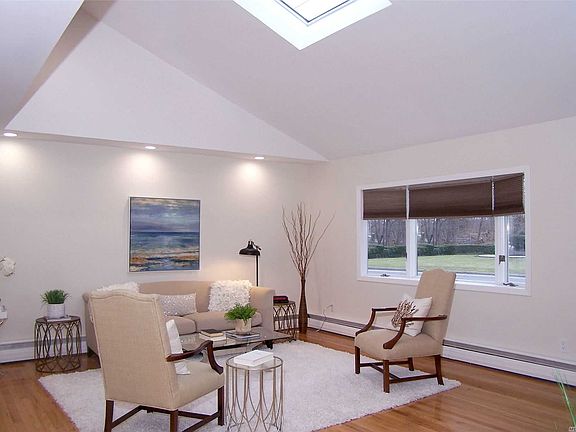 4th image of 165 Union Ave