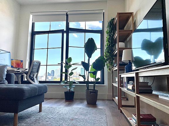 5th image of 1104 Bedford Ave APT 701