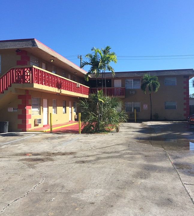 1st image of 620 NW 8th Ave #7Q