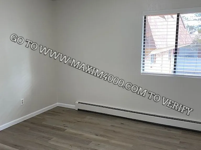 1140 Walnut Ave #15 — Photo 12