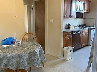 54-27 69th St #2, Maspeth, NY 11378