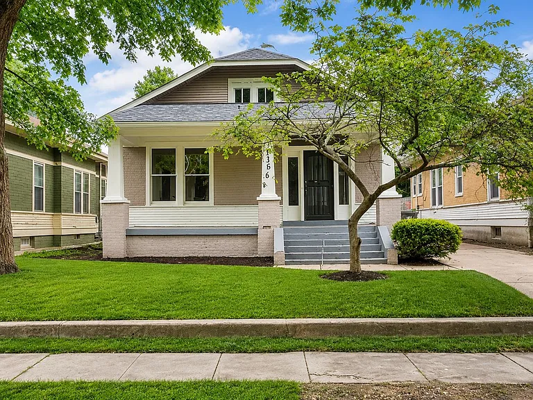 1916 Walker Ave — Photo 1