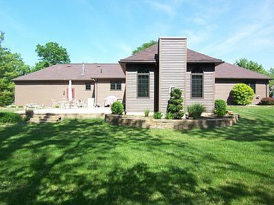 3rd image of 112 N Margaret Dr