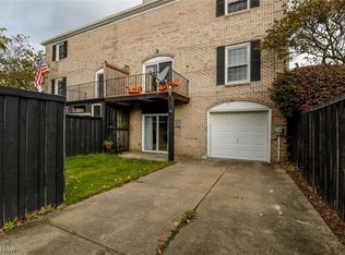 824-14 S Chillicothe Rd, Aurora, OH 44202