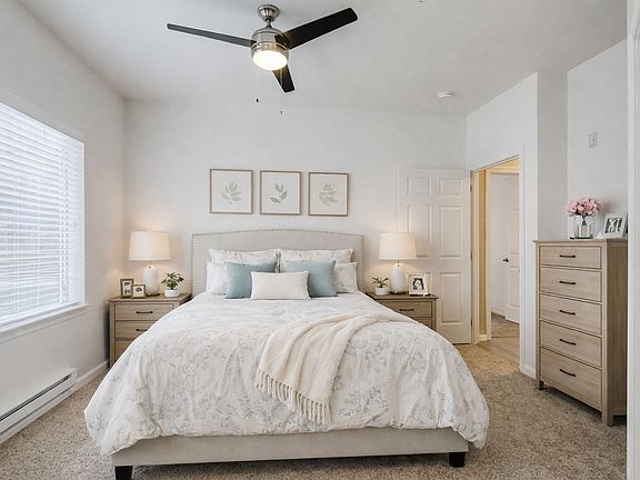 5th image of 11012 Portland Ave E #202