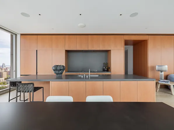 215 Chrystie Street image 11 of 23