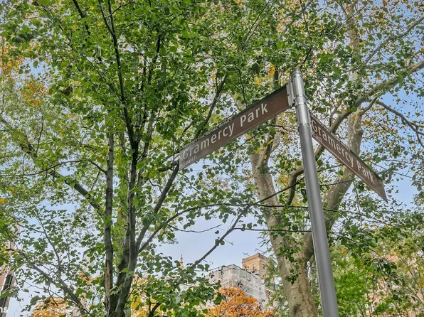 32 Gramercy Park South image 17 of 17