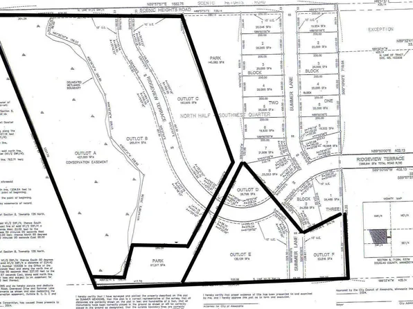 Summer Ln, Alexandria, MN 56308