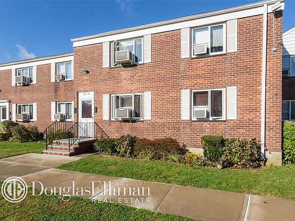 2nd image of 22704 88th Ave #1