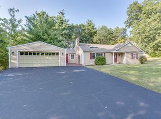 41 Liberty Pole Rd, Hingham, MA 02043