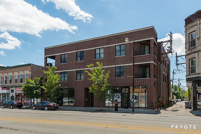 1st image of 2605 W North Ave APT 3B