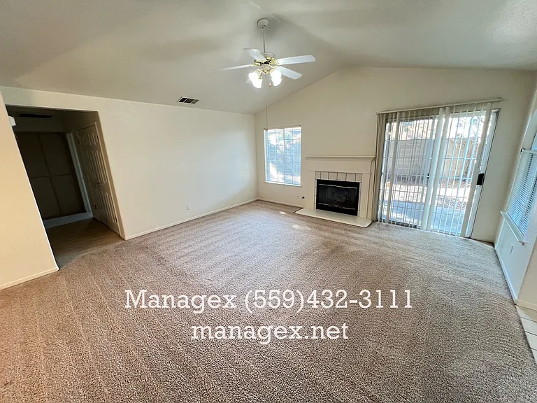 768 Spruce Ave #103 — Photo 3