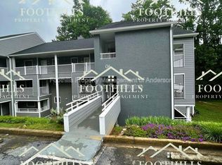 612 Northlake Dr, Anderson, SC 29625
