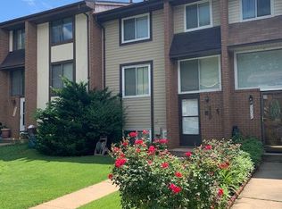 9253 Bellbeck Rd, Parkville, MD 21234