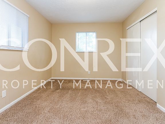 4th image of 4541 S Biltmore Ave
