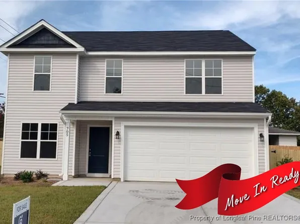 705 Caelin Farms Rd #2, Spring Lake, NC 28390