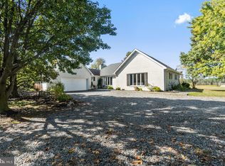 1418 Town Point Rd, Cambridge, MD 21613