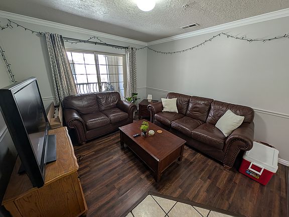 5th image of 539 N University Ave APT 104