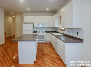 2715 N Wayne Ave #1E, Chicago, IL 60614