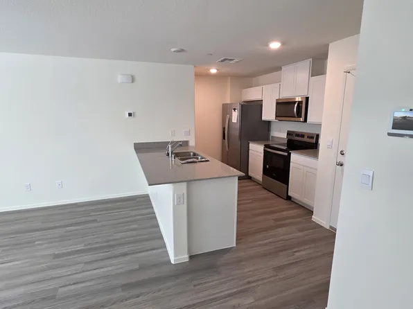 5005 Apple Mesa Ave, Las Vegas, NV 89139