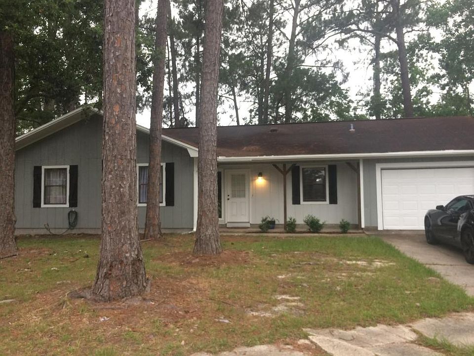 1st image of 713 Meadow Ct