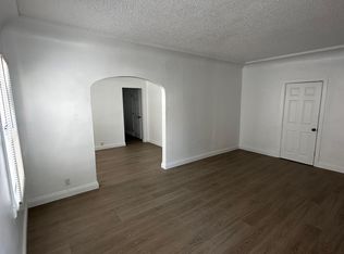 1833 S Highland Ave, Los Angeles, CA 90019