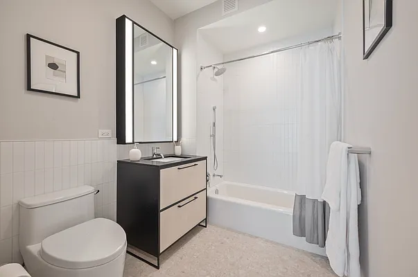 Rented by Living New York | media 42