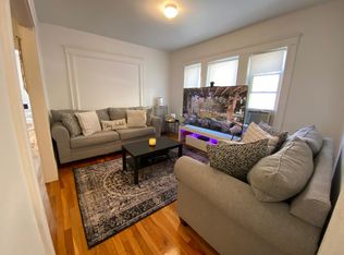 524 Hyde Park Ave APT 5, Roslindale, MA 02131