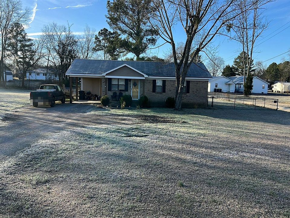 1st image of 208 E Pike Rd