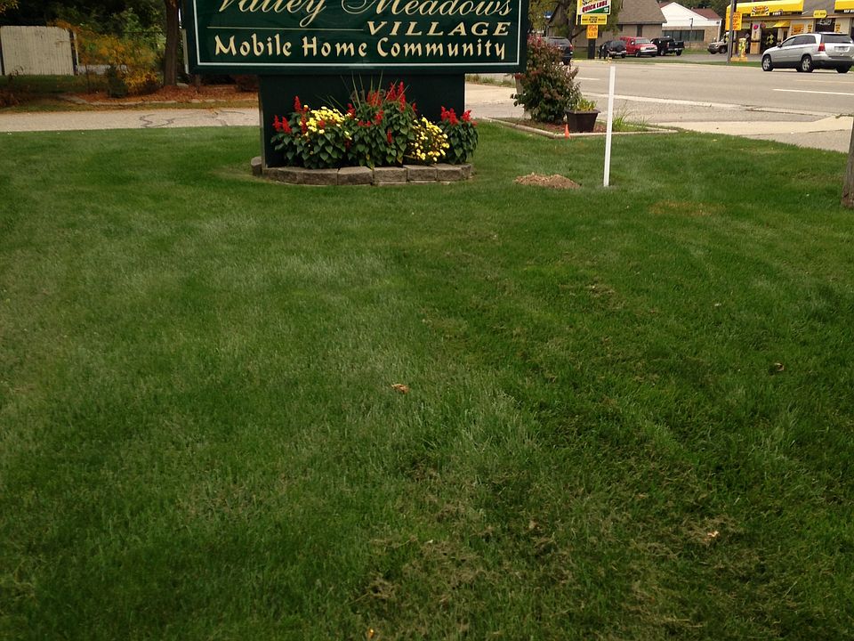 1st image of 1517 Crescentlane Dr