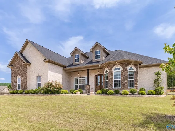 8300 Riley Ridge Way, Owens Cross Roads, AL 35763