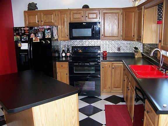 3rd image of 1551 W Forest Ln