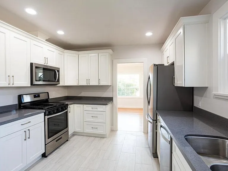 833 Coventry Rd — Photo 24