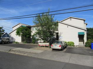 4310 SW View Point Ter #2, Portland, OR 97239