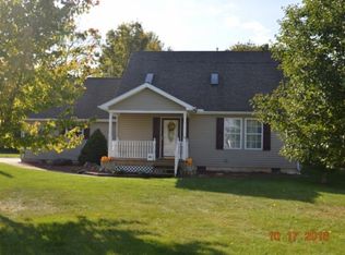 24 Overlook St, Englewood, OH