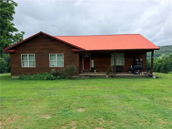 966 Madison St #2180, Huntsville, AR 72740