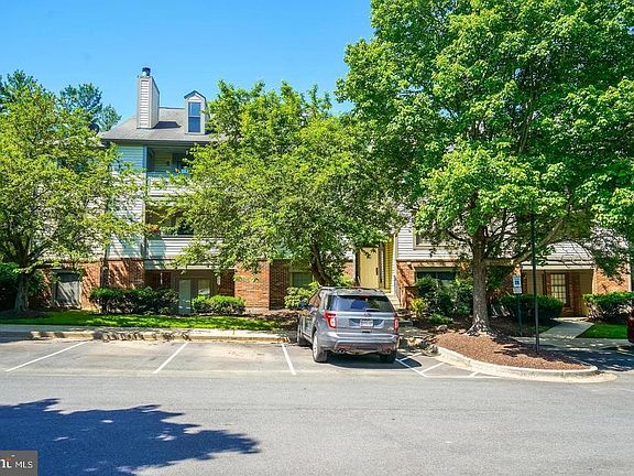 2nd image of 18704 Caledonia Ct APT L